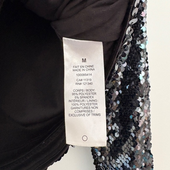 Dynamite Sequin Crop Top Long Sleeves Black Silver Size M - Picture 7 of 9